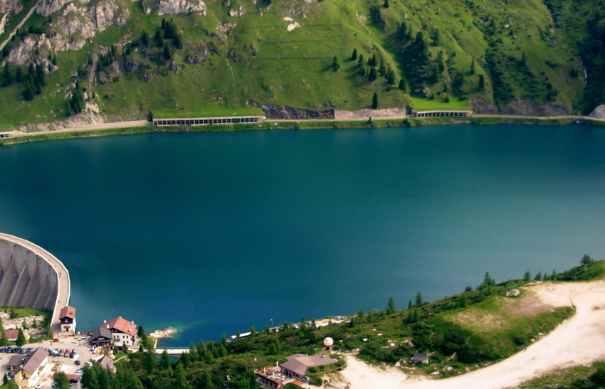 LAGO di FEDAIA: in moto ad alta quota - Tour - News