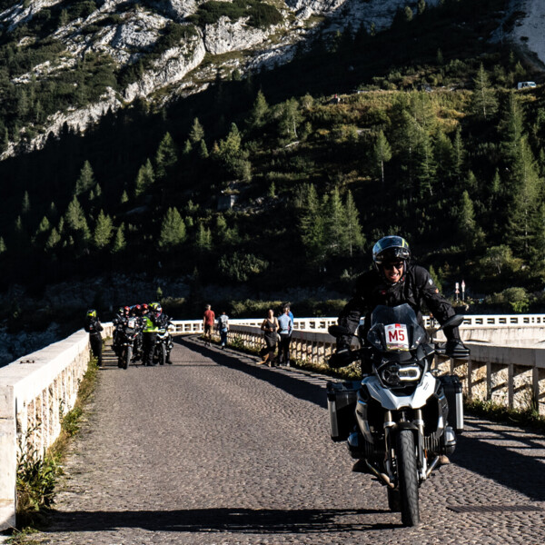 SELF GUIDED - TOUR EM MOTO - Extreme Alps Italian and Swiss
